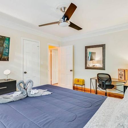Stunning Atl 5Bdr Home Near Cdc Emory Sleeps 12 Атланта Екстериор снимка
