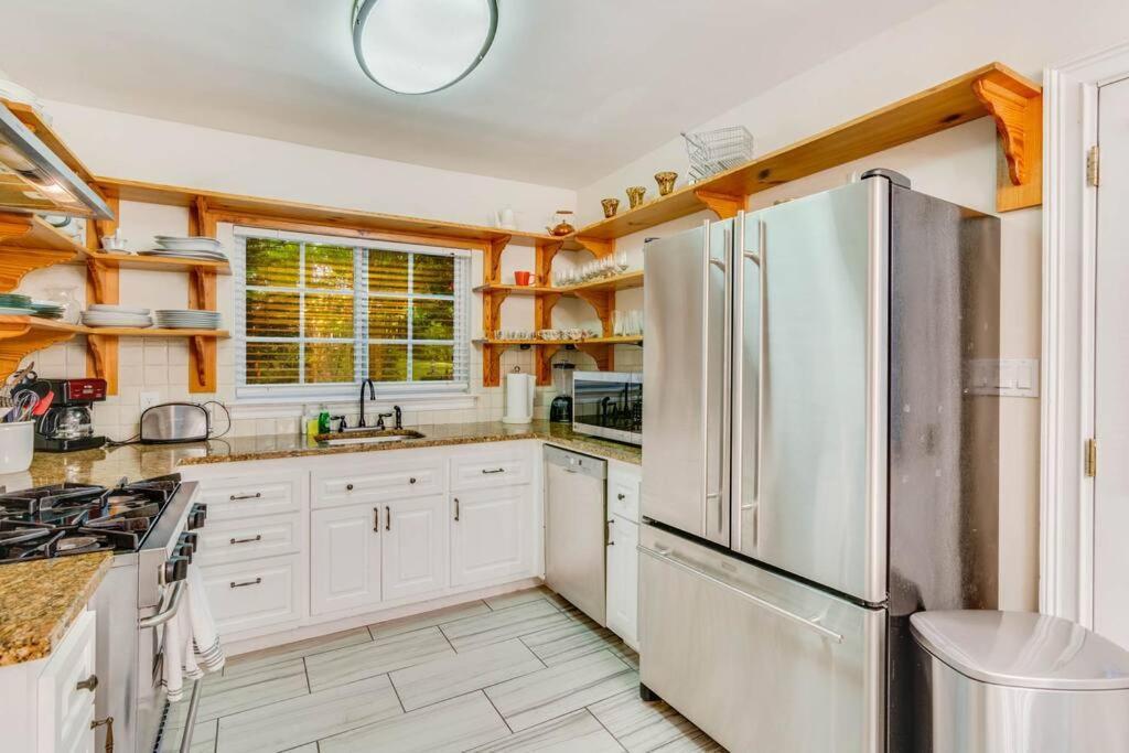 Stunning Atl 5Bdr Home Near Cdc Emory Sleeps 12 Атланта Екстериор снимка
