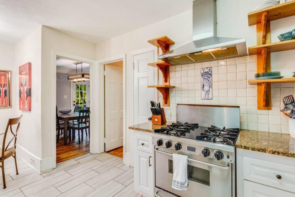 Stunning Atl 5Bdr Home Near Cdc Emory Sleeps 12 Атланта Екстериор снимка